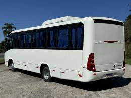 MARCOPOLO - SENIOR - 2011/2012 - Branca - R$ 210.000,00