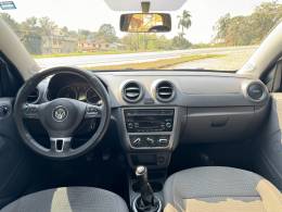 VOLKSWAGEN - VOYAGE - 2013/2014 - Branca - R$ 38.900,00