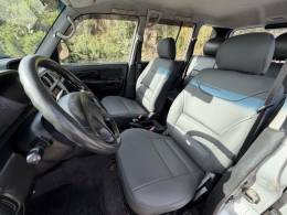MITSUBISHI - PAJERO IO - 2001/2002 - Branca - R$ 47.900,00