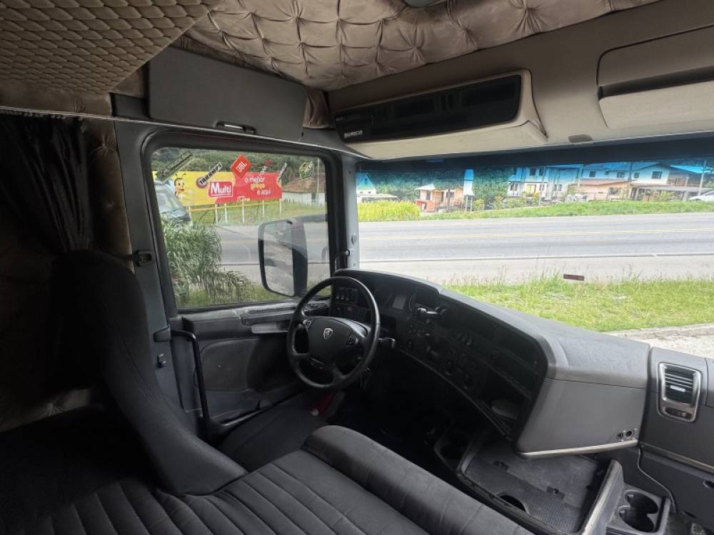 SCANIA - R-450 A4X2 - 2012/2013 - Vermelha - R$ 315.000,00
