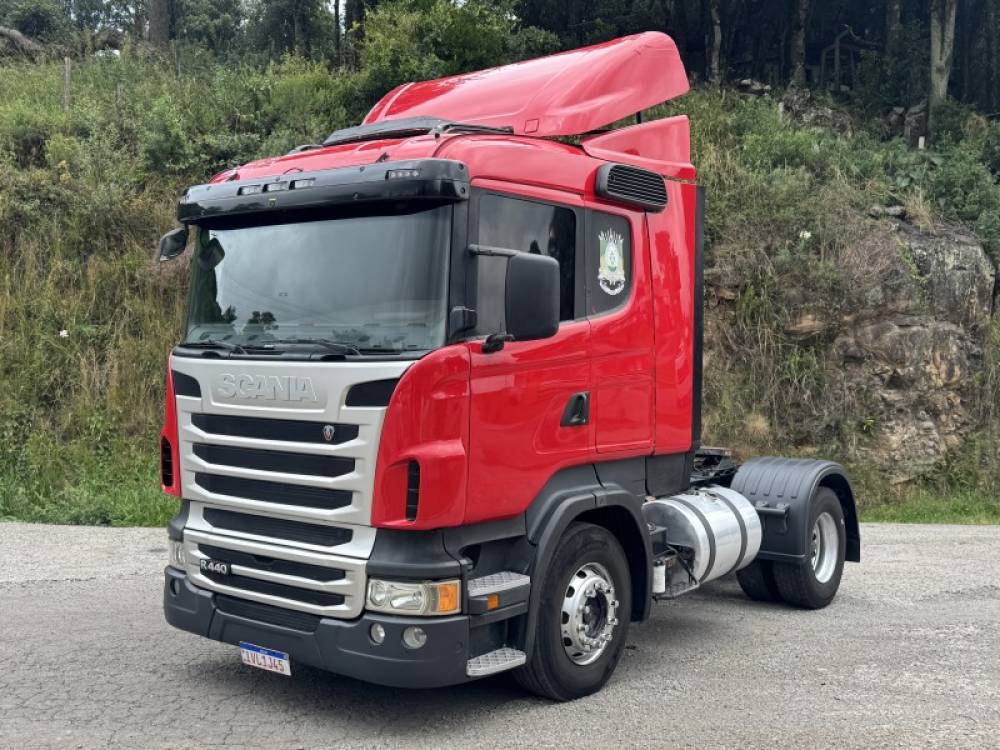 SCANIA - R-450 A4X2 - 2012/2013 - Vermelha - R$ 315.000,00
