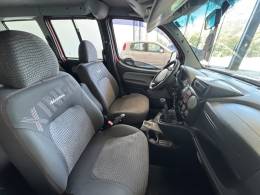 FIAT - DOBLÓ - 2013/2013 - Vermelha - R$ 46.900,00