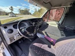 RENAULT - MASTER - 2013/2013 - Branca - R$ 135.000,00
