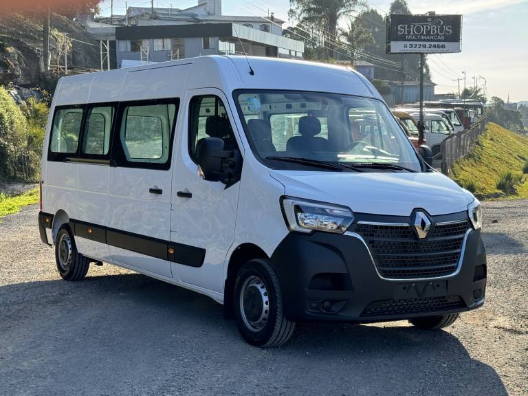 RENAULT - MASTER - 2024/2025 - Branca - R$ 270.000,00