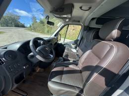 RENAULT - MASTER - 2025/2026 - Branca - R$ 340.000,00