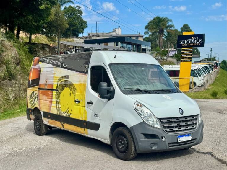 RENAULT - MASTER - 2013/2014 - Branca - R$ 95.000,00